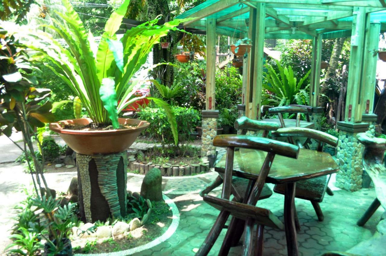 Peak House Garden Pension El Nido Exterior photo
